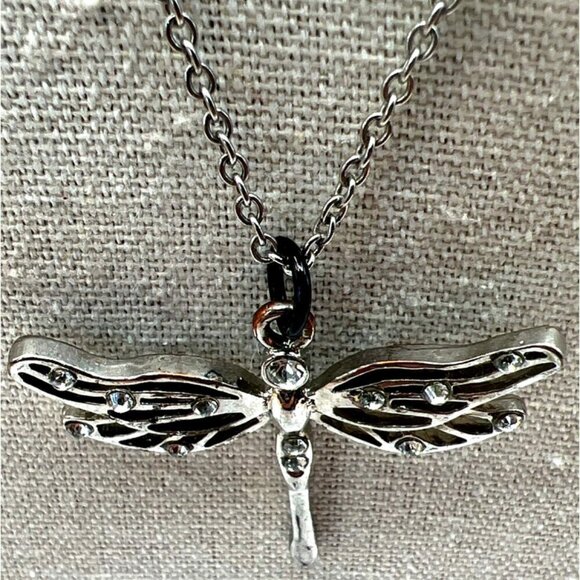 Silver Tone Dragonfly Pendant Necklace With Rhinestones    M75 - Picture 4 of 8
